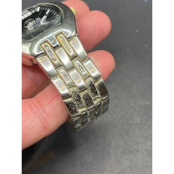 Bum Equipment 3316 Analog Date/Day Mens Quartz Watch Black Dial Silver Tone 36mm - Picture 4 of 12